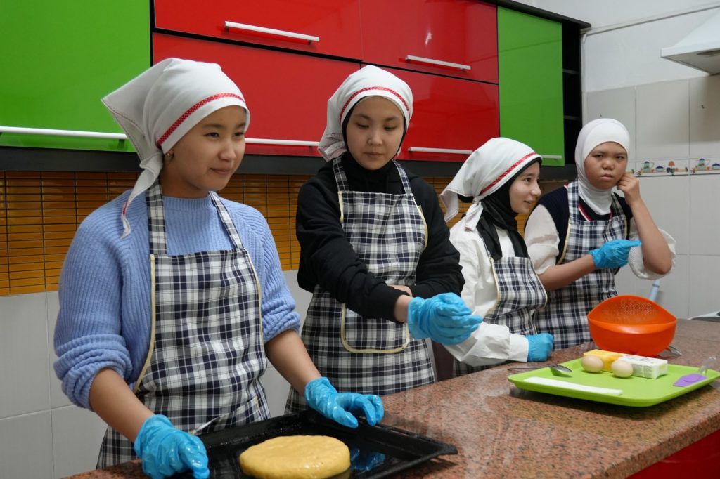 photo_2023-04-13_01-32-49