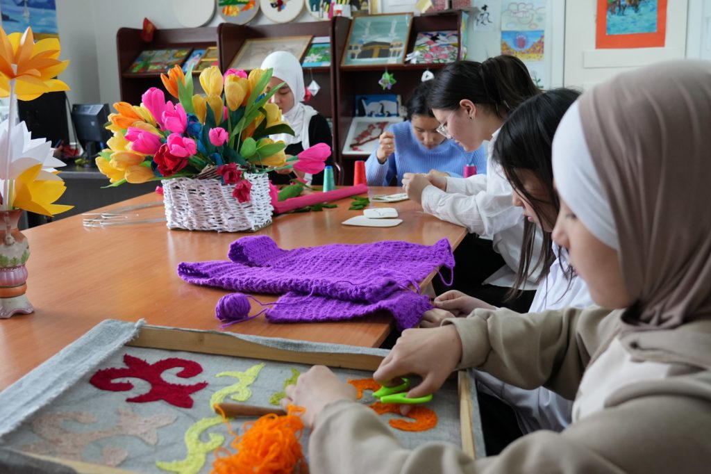 photo_2023-04-13_01-35-38